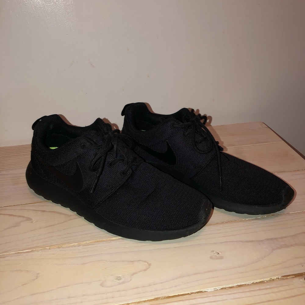 Nike size 7.5